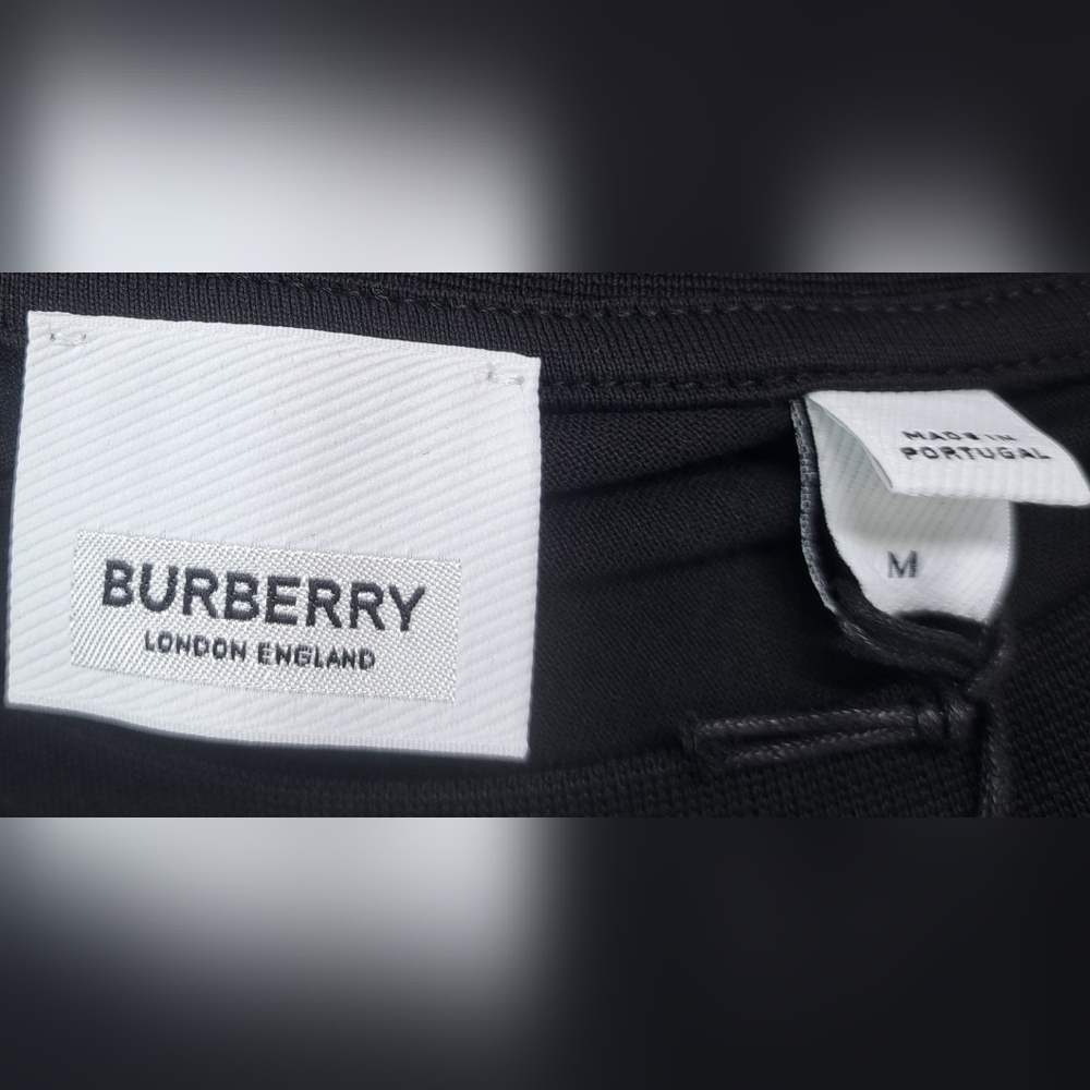 NWT Burberry Men's T-Shirt Tee Black Power Fist TB Logo Organic Medium - Picture 6 of 16